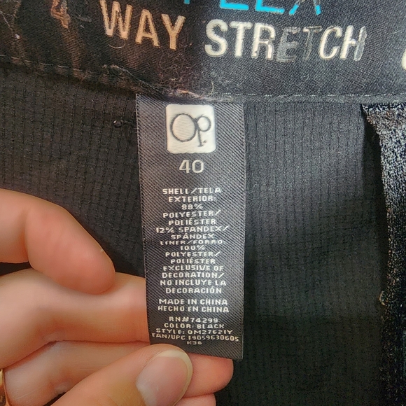 OPFLEX Men's 4 Way Stretch Black Casual Shorts Size 40 - Picture 4 of 4